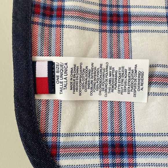 NWT Tommy Hilfiger Baby Bib - Picture 5 of 6